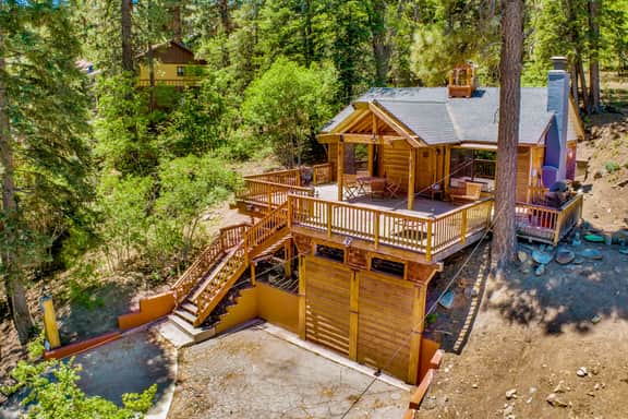 2105-Club View Pines - Image 4