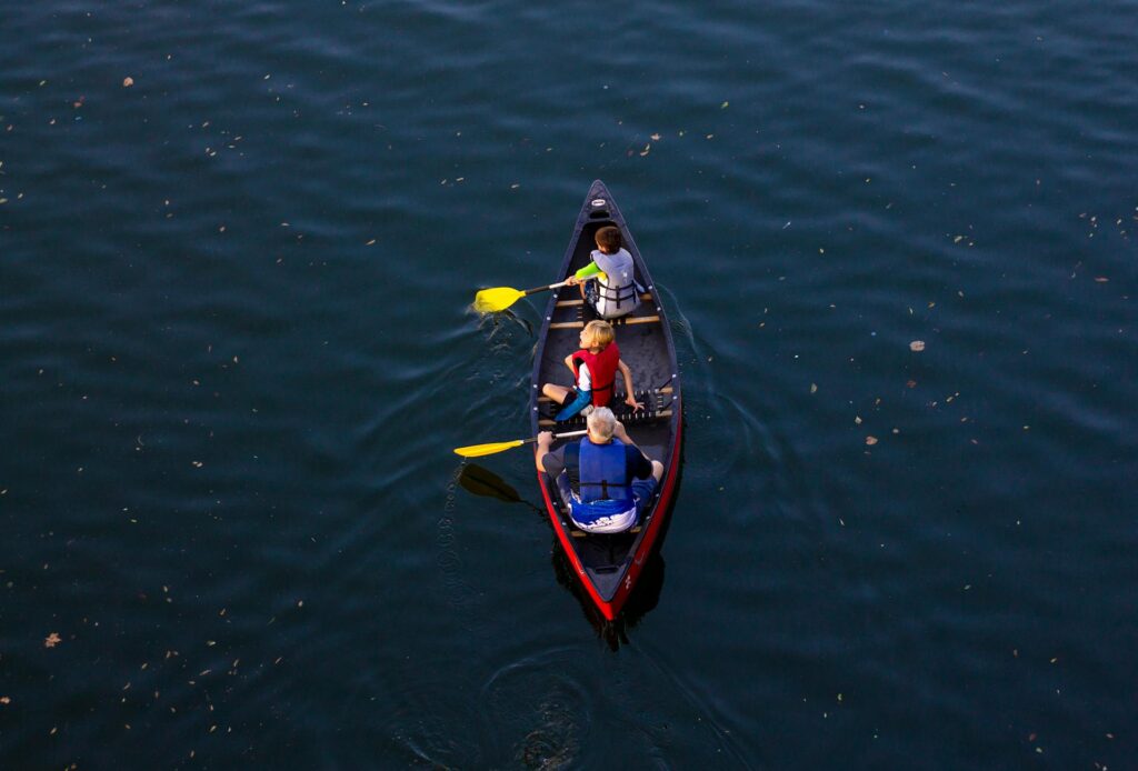 A boat on the lake